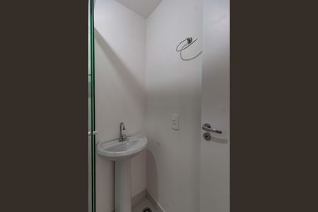 Apartamento para alugar com 34m², 2 quartos e sem vagaBanheiro