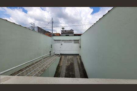Sala - Vista de casa para alugar com 2 quartos, 167m² em Jardim Amazonas, Itaquaquecetuba