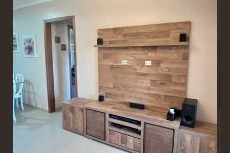 Sala de apartamento para alugar com 3 quartos, 78m² em Cristal, Porto Alegre