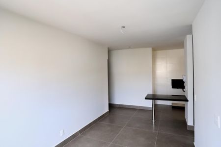 Sala de kitnet/studio à venda com 1 quarto, 40m² em Santa Efigênia, Belo Horizonte