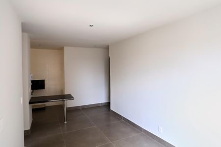 Sala de kitnet/studio à venda com 1 quarto, 40m² em Santa Efigênia, Belo Horizonte