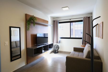 Sala de kitnet/studio para alugar com 1 quarto, 40m² em Santa Efigênia, Belo Horizonte
