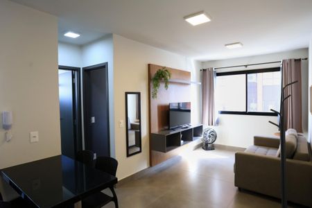 Sala de kitnet/studio para alugar com 1 quarto, 40m² em Santa Efigênia, Belo Horizonte
