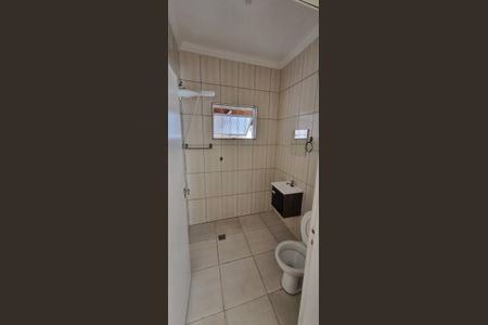 Casa para alugar com 142m², 2 quartos e 2 vagasBanheiro 