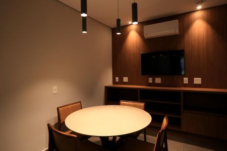 Studio à venda com 57m², 1 quarto e 1 vagaSala de Reunião