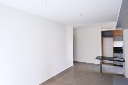 Apartamento à venda com 85m², 1 quarto e 2 vagasSala