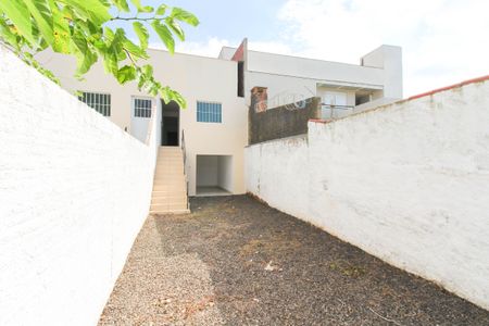 Casa para alugar com 63m², 2 quartos e 1 vagaÁrea externa