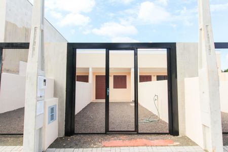 Casa para alugar com 62m², 2 quartos e 1 vagaFachada