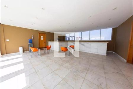 Apartamento à venda com 36m², 1 quarto e 1 vaga Apartamento à venda com 36m², 1 quarto e 1 vagaÁrea comum - Salão de festas