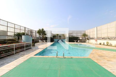 Apartamento à venda com 36m², 1 quarto e 1 vaga Apartamento à venda com 36m², 1 quarto e 1 vagaÁrea comum - Piscina