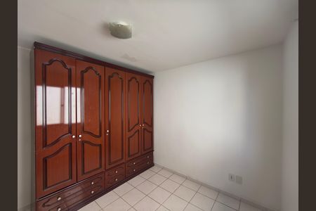Casa para alugar com 60m², 2 quartos e 1 vaga