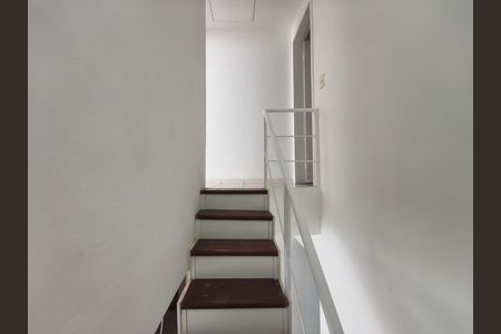 Casa para alugar com 60m², 2 quartos e 1 vaga