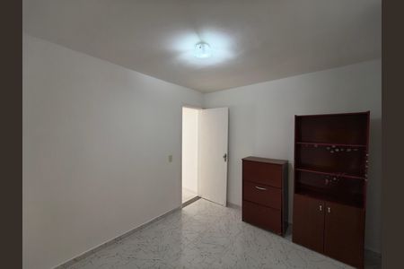 Casa para alugar com 60m², 2 quartos e 1 vaga