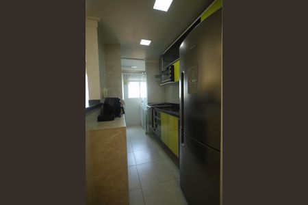 Apartamento à venda com 73m², 2 quartos e 2 vagasCozinha 