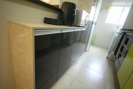 Apartamento à venda com 73m², 2 quartos e 2 vagasCozinha 