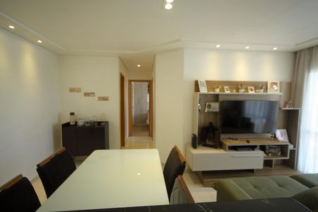 Apartamento à venda com 73m², 2 quartos e 2 vagasSala