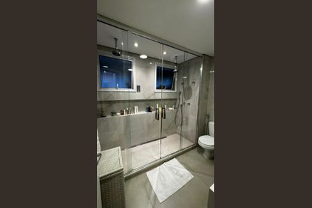 Apartamento à venda com 127m², 3 quartos e 2 vagasBanheiro