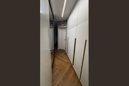 Apartamento à venda com 127m², 3 quartos e 2 vagasQuarto