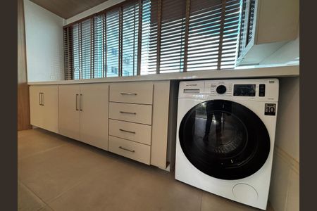 Apartamento para alugar com 134m², 1 quarto e 1 vaga