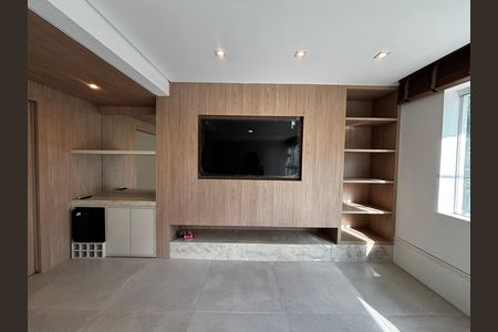 Apartamento para alugar com 134m², 1 quarto e 1 vaga