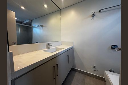 Apartamento para alugar com 134m², 1 quarto e 1 vaga