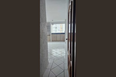 Sala de apartamento para alugar com 3 quartos, 84m² em Setor Central, Goiânia