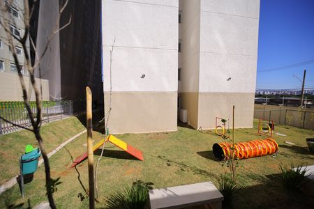 Apartamento à venda com 33m², 2 quartos e sem vagaÁrea comum