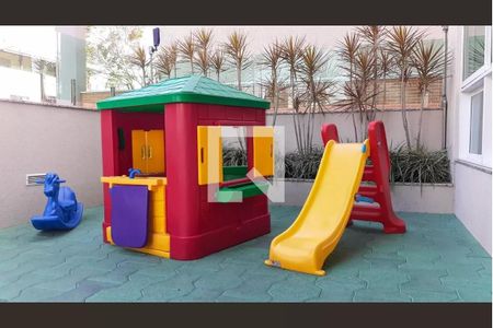 Apartamento à venda com 57m², 2 quartos e 2 vagas Apartamento à venda com 57m², 2 quartos e 2 vagasPlayground