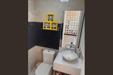 Casa para alugar com 150m², 2 quartos e 1 vagaBanheiro