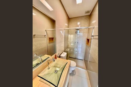 Casa para alugar com 150m², 2 quartos e 1 vagaBanheiro