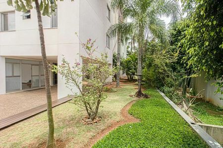 Apartamento à venda com 93m², 4 quartos e 2 vagasCasa com jardim e varanda, com vista para a cidade.