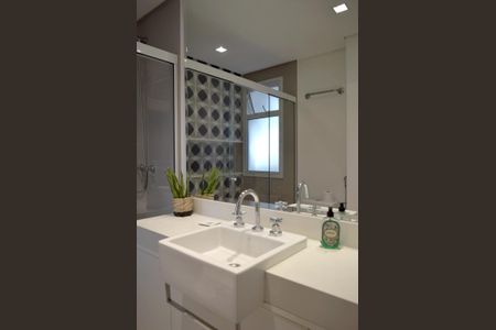 Apartamento para alugar com 116m², 2 quartos e 2 vagasBanheiro