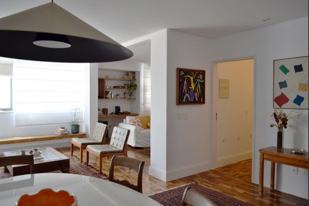 Apartamento para alugar com 116m², 2 quartos e 2 vagasSala