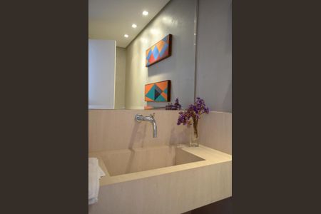 Apartamento para alugar com 116m², 2 quartos e 2 vagasLavabo