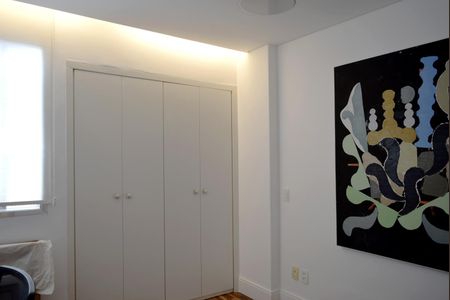 Apartamento para alugar com 116m², 2 quartos e 2 vagasQuarto