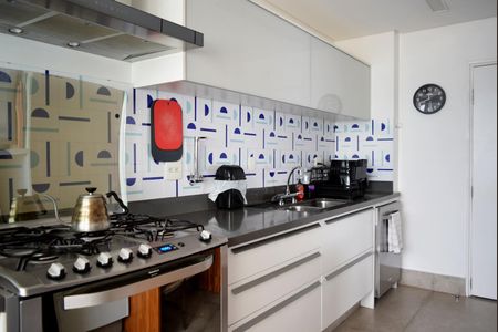 Apartamento para alugar com 116m², 2 quartos e 2 vagasCozinha