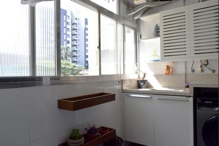 Apartamento para alugar com 116m², 2 quartos e 2 vagasÁrea de Serviço