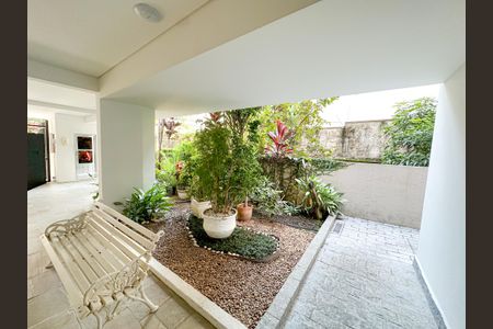 Apartamento para alugar com 80m², 2 quartos e sem vagaÁrea Comum