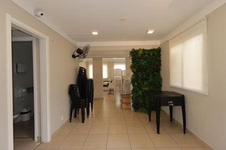 Apartamento para alugar com 35m², 2 quartos e sem vagaÁrea Comum - Salão de Festa