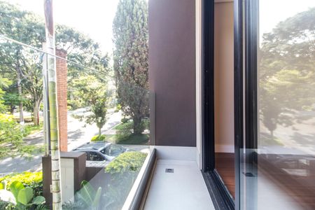 Casa de condomínio à venda com 465m², 4 quartos e 8 vagasSacada