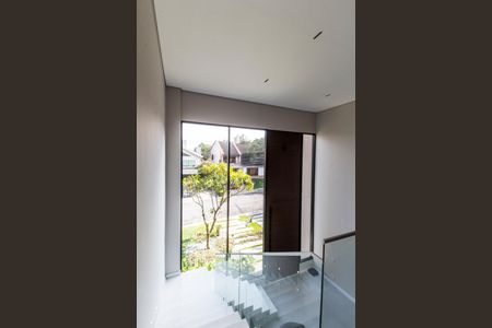 Casa de condomínio à venda com 465m², 4 quartos e 8 vagasVista