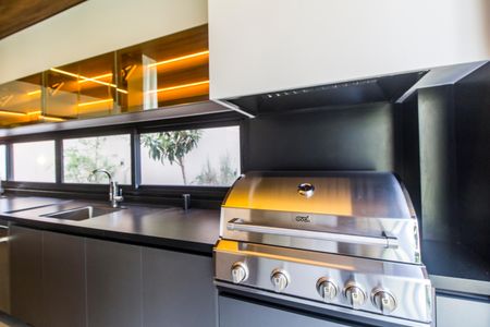 Casa de condomínio à venda com 465m², 4 quartos e 8 vagasÁrea gourmet