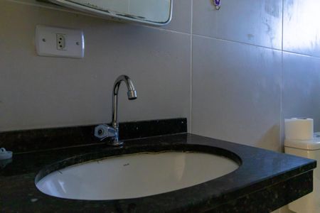 Casa de condomínio para alugar com 50m², 2 quartos e 2 vagasBanheiro - torneira