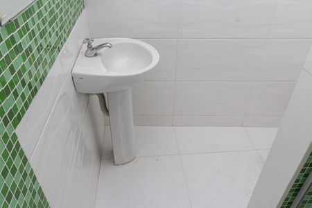 Casa para alugar com 200m², 3 quartos e 4 vagasBanheiro social