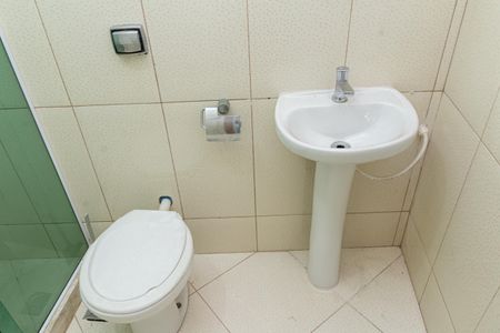 Casa para alugar com 200m², 3 quartos e 4 vagasBanheiro da Suíte 2