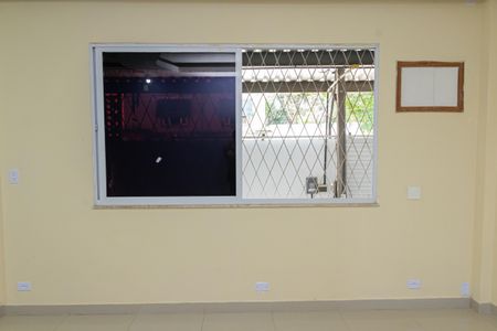 Casa para alugar com 200m², 3 quartos e 4 vagasSala