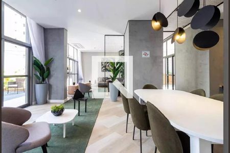 Apartamento para alugar com 39m², 2 quartos e sem vagaÁrea comum