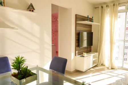 Apartamento para alugar com 51m², 2 quartos e 1 vagaSala