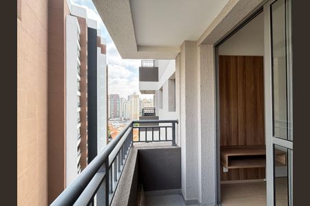 Apartamento para alugar com 39m², 2 quartos e sem vaga Apartamento para alugar com 39m², 2 quartos e sem vagaVaranda