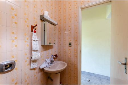 Casa à venda com 170m², 3 quartos e 1 vagaBanheiro